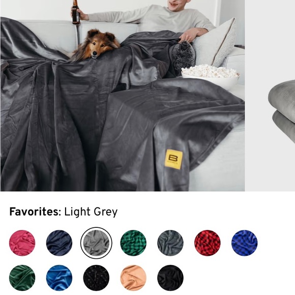 Big blanket co blanket just selling because I don’t want it anymore it’s a gray - Picture 2 of 2